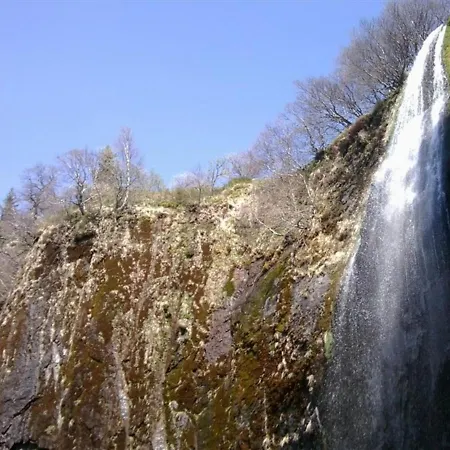 F2 Au Dernier Etage, Hyper Centre Mont-dore, A 50m Des Thermes, Ascenseur, Ideal Cure - Fr-1-415-83 Le Mont-Dore
